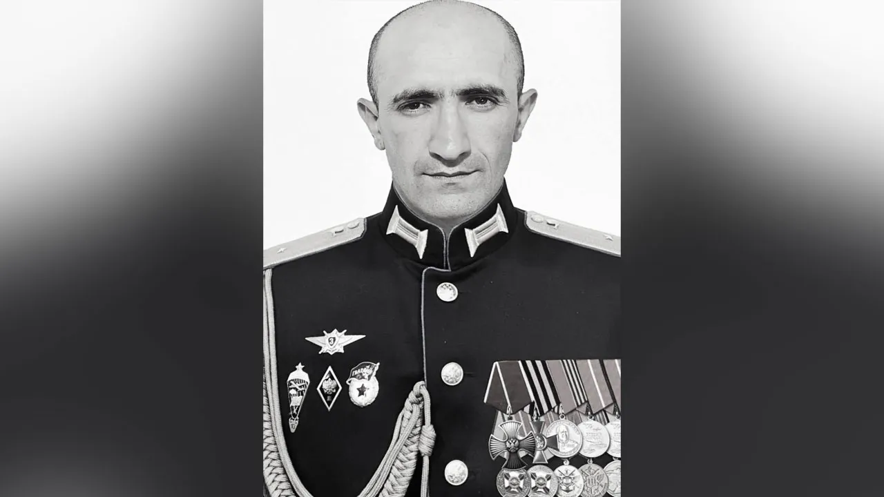 Спасший товарищей прапорщик из Дагестана посмертно стал Героем России