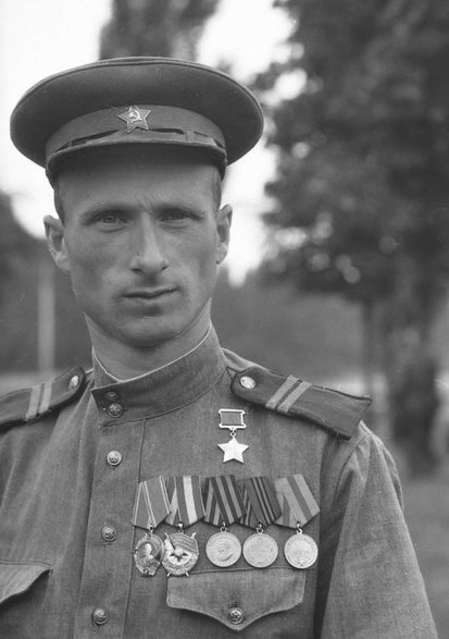 По 2 000 лари передаст правительство Грузии ветеранам Великой Отечественной войны